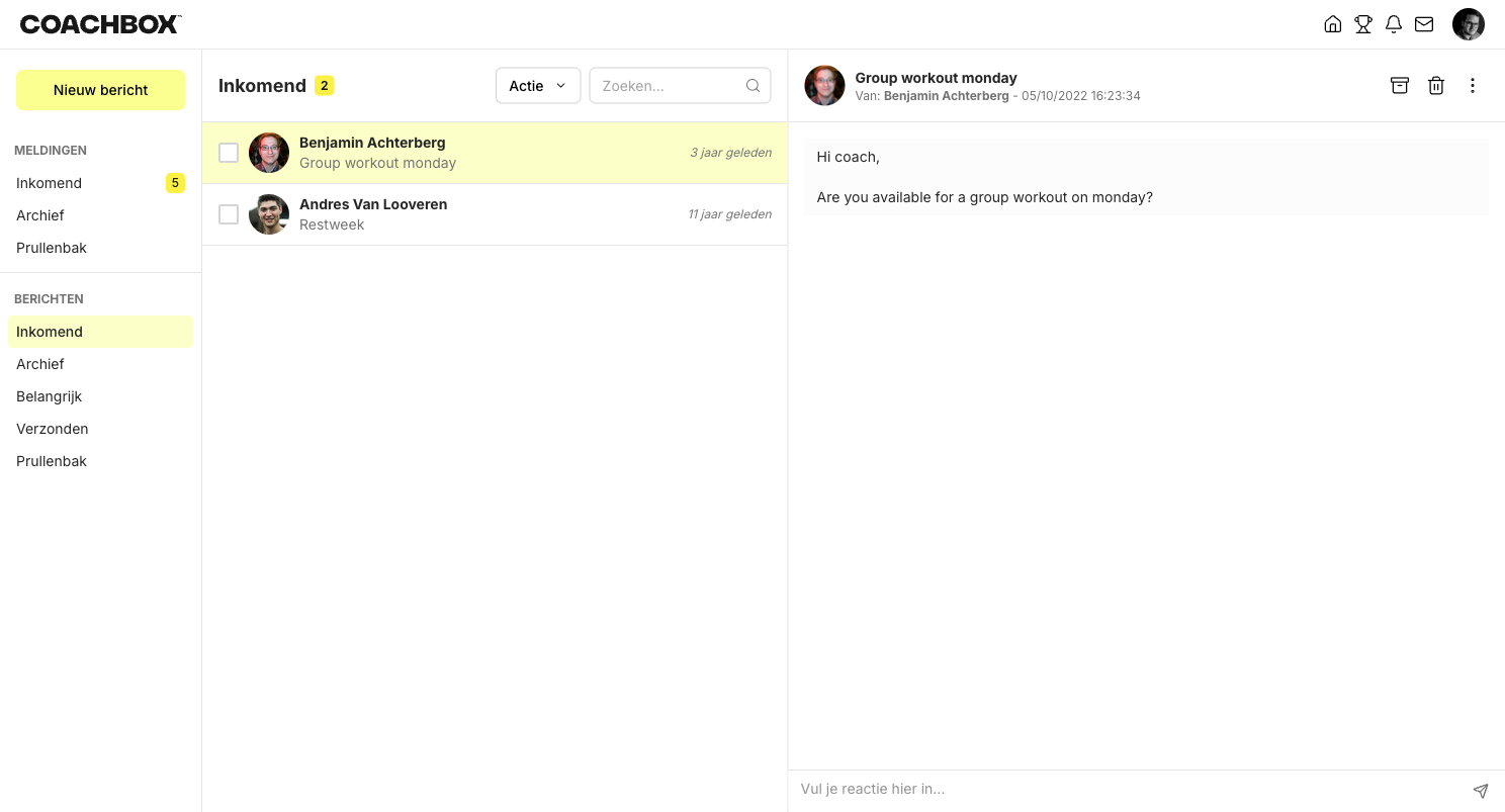 Inbox met mappen en berichtdetail