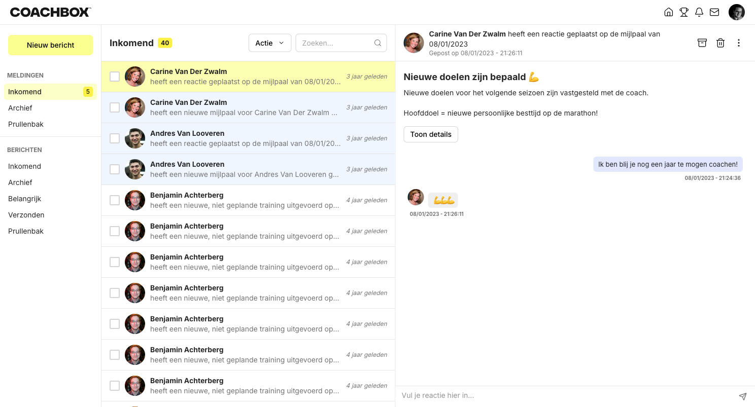 Meldingen-inbox met detailpaneel